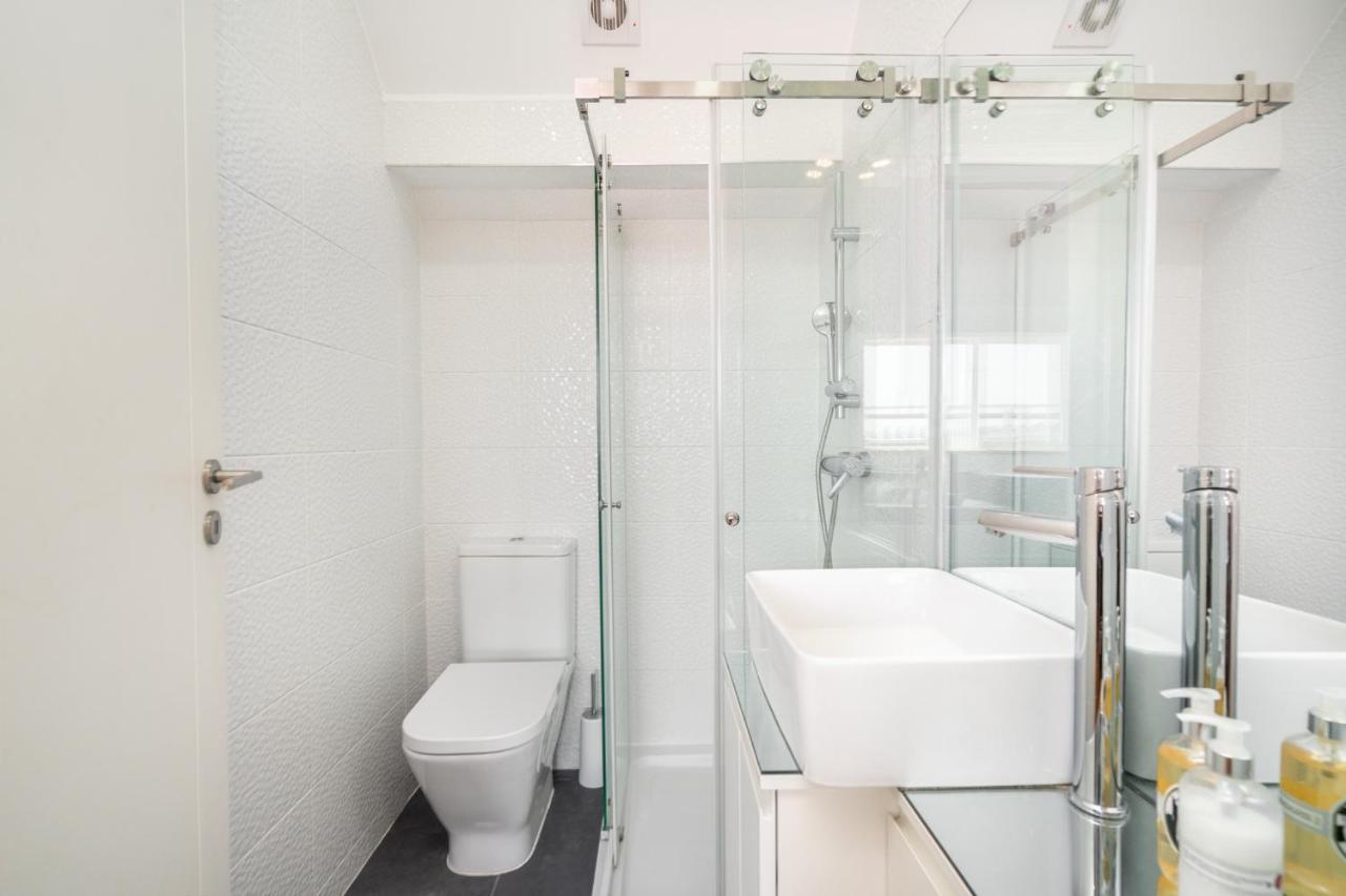 Whome | Premium River View Apartment リスボン エクステリア 写真